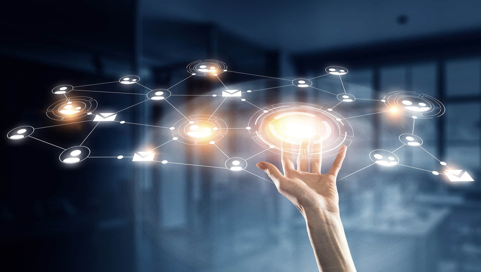 Networking-la-guinda-de-un-buen-curriculum-o-idea-de-negocio